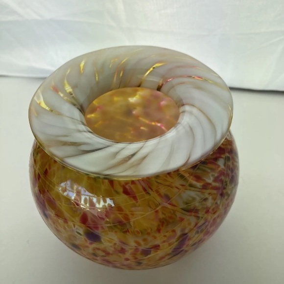 Vase tortoise Swirl hand Blown signed Art Glass Bowl round 4.5 in tall - Picture 6 of 11